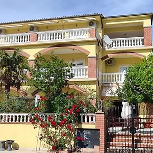 Panzió Barbara, Novi Vinodolski